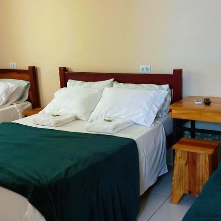 Hotel Recanto Verde Teresina de Goias Buitenkant foto